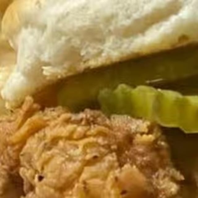 Chicken Sliders Sandwich.