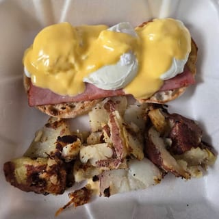 Eggs Benedict
