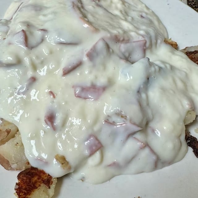 SOS - Creamed Chip Beef Plate.