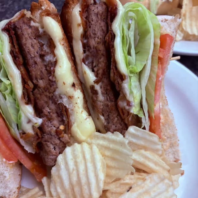 Grilled-Cheeseburger Club Burger.